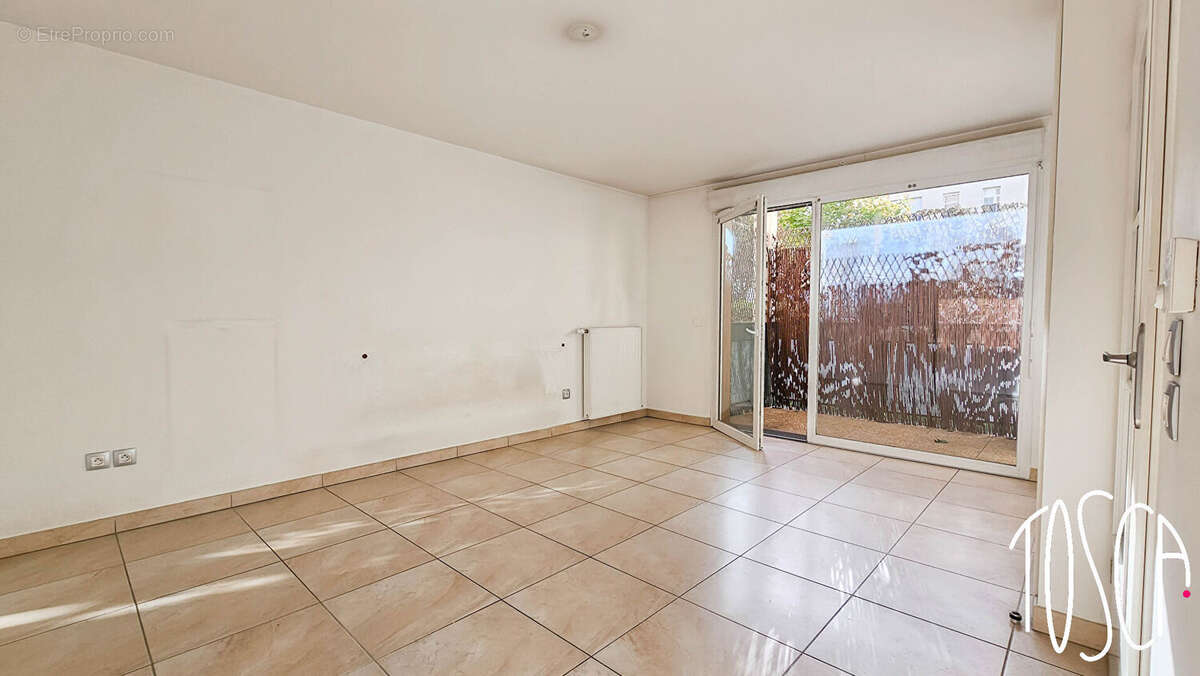 Appartement à THIAIS