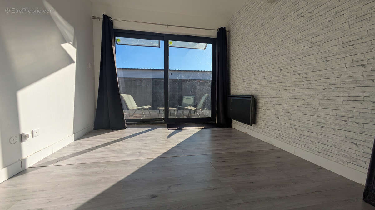 Plain pied -  4 chambres - FRESSINES - - photo 8