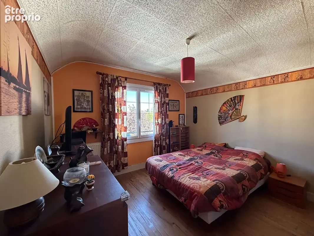 Maison lumineuse avec suite parentale indépendante, sous-sol total, véranda & jardin clos 509 m² ? Proche gare, écoles et commer - photo 8