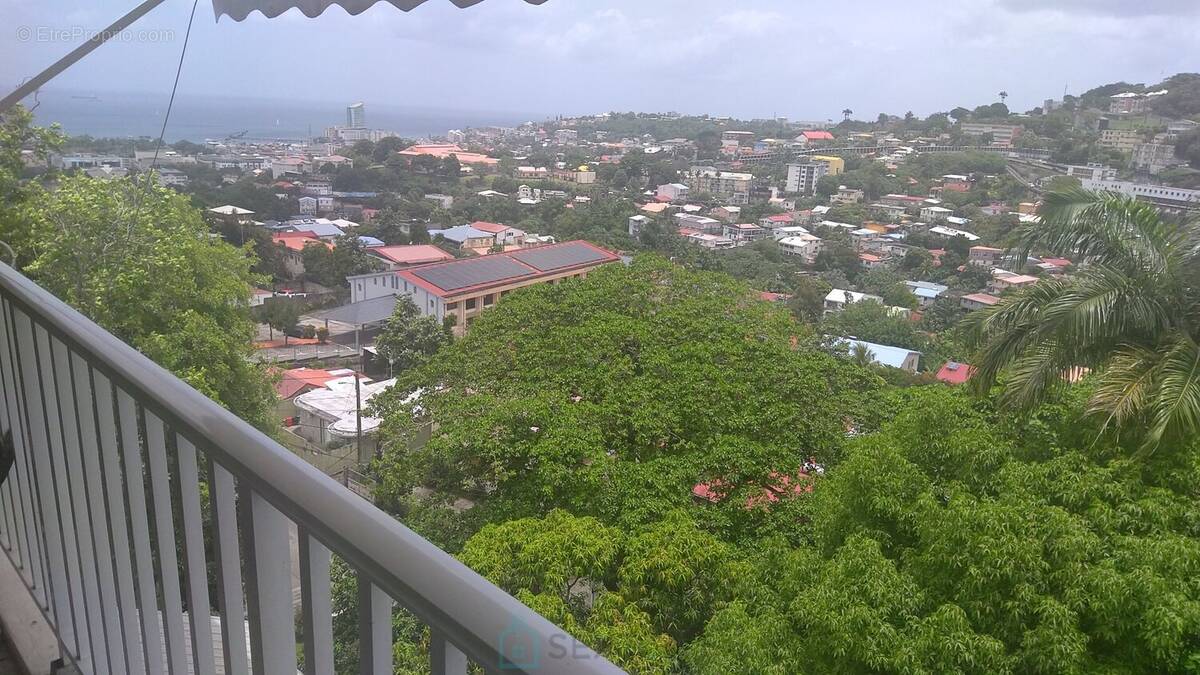 Appartement à FORT-DE-FRANCE