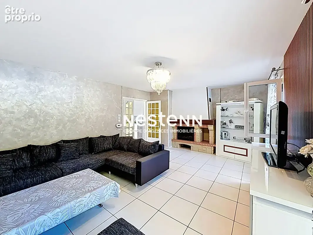 Exclusivité NESTENN : Maison spacieuse 7 chambres à Joué-lès-Tours - photo 2