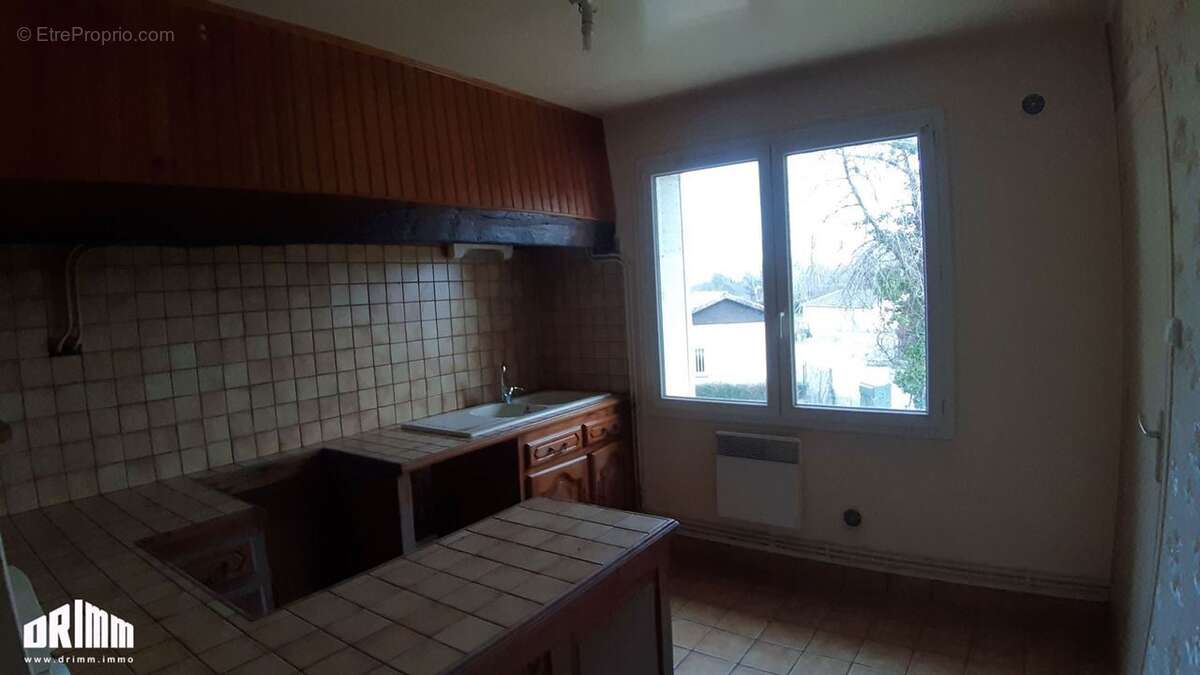 Appartement à MORTEMART