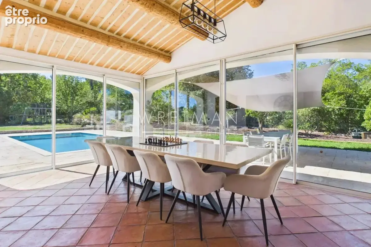 Belle villa rénovée de 250 m² avec piscine - Saint-Paul-en-Forêt - photo 5