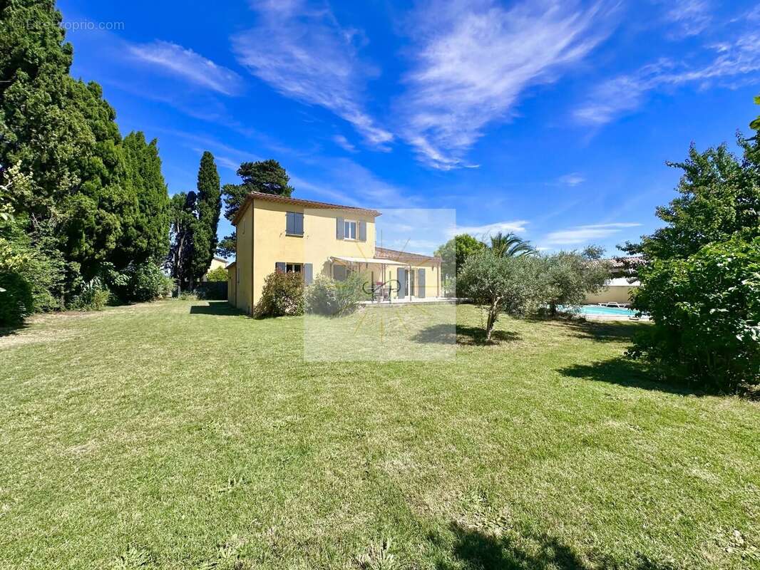 Maison à ORANGE