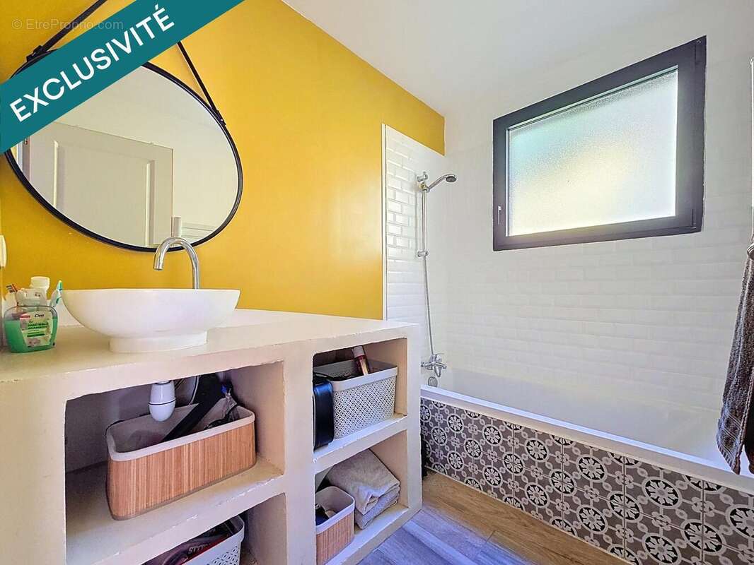 Photo 7 - Maison à COLOMBIERES-SUR-ORB