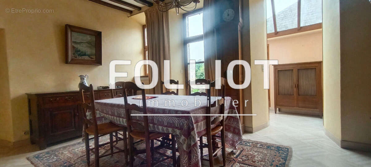 Maison à VILLEDIEU-LES-POELES