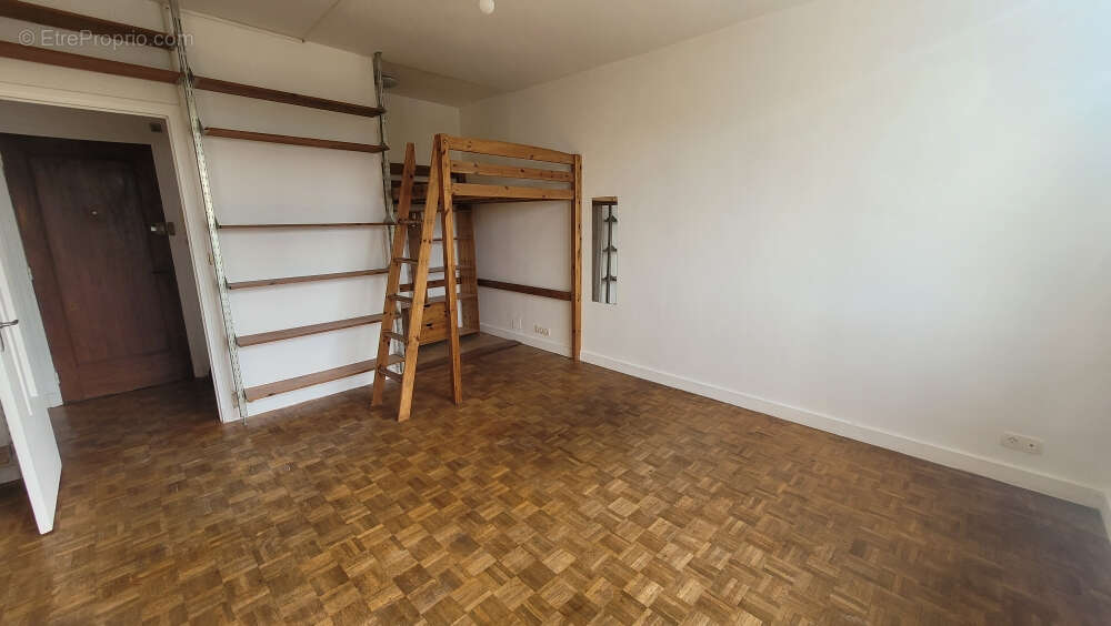 EXCLUSIVITE CAEN Rive-droite, charmant studio de 31,17m² avec cave dans petite copropriété - photo 5