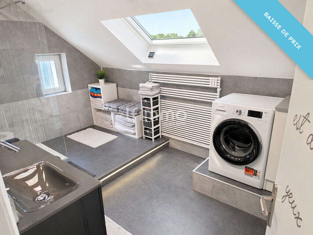 Maison 186,37 m2 T6/7 avec véranda - photo 12