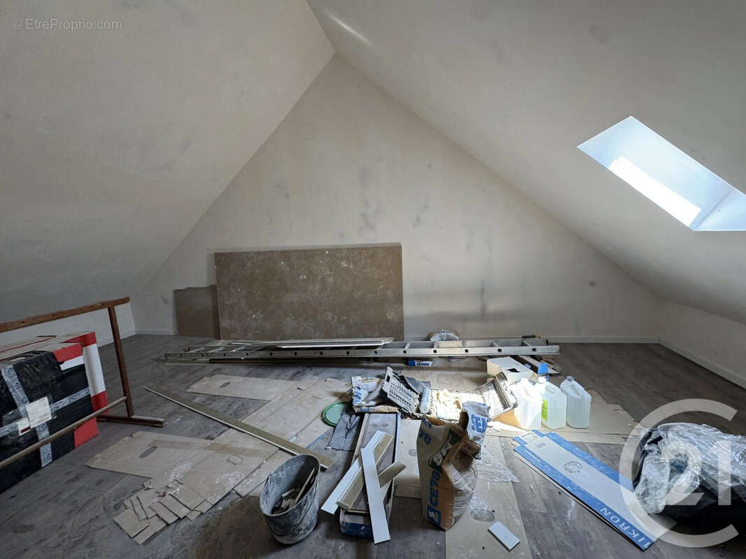Maison 150 m² à Montbrehain  - photo 11