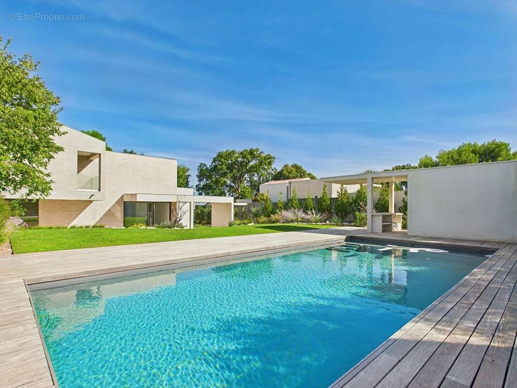 Maison à SAINT-REMY-DE-PROVENCE