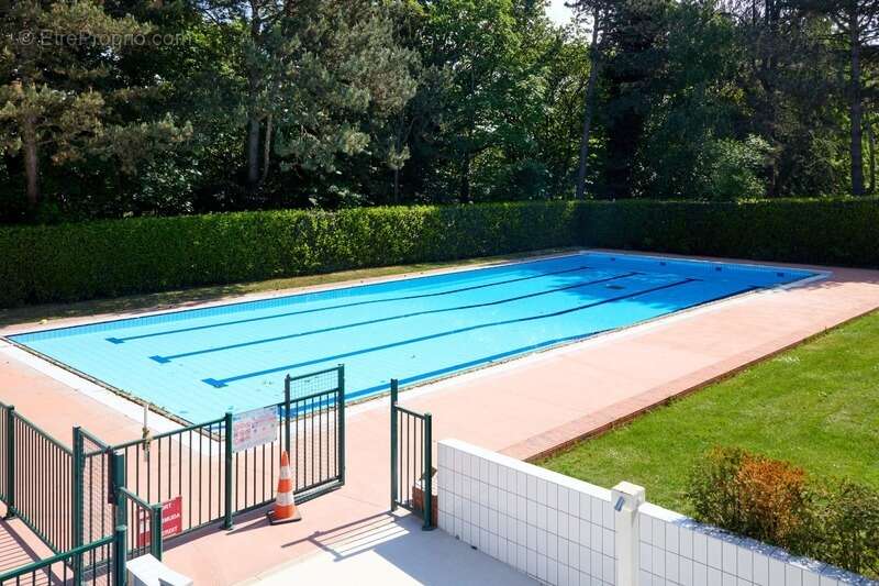 Appartement à JOUY-EN-JOSAS