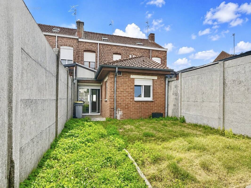 Maison 85 m² à Halluin  - photo 1