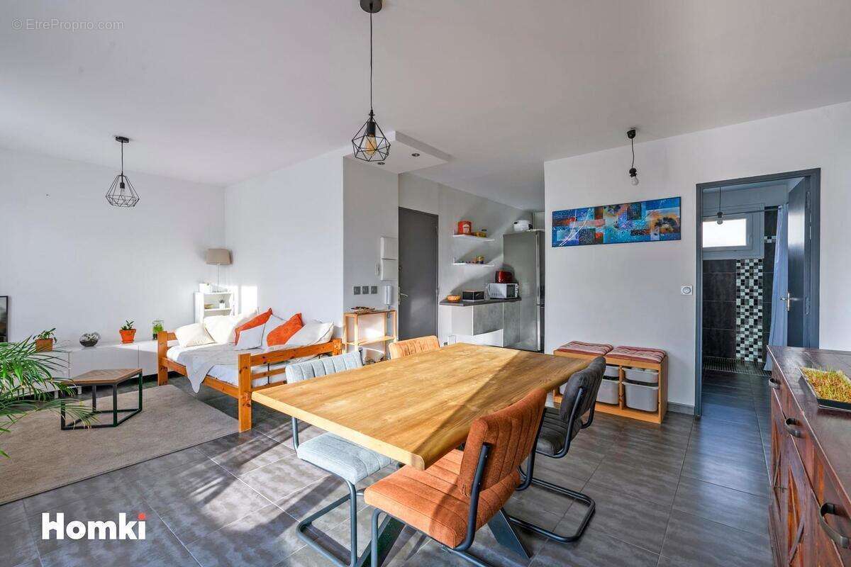 Appartement à NIMES