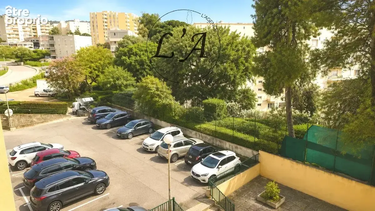 AJACCIO – Beau T2 de 58 m², terrasse et parking - photo 15