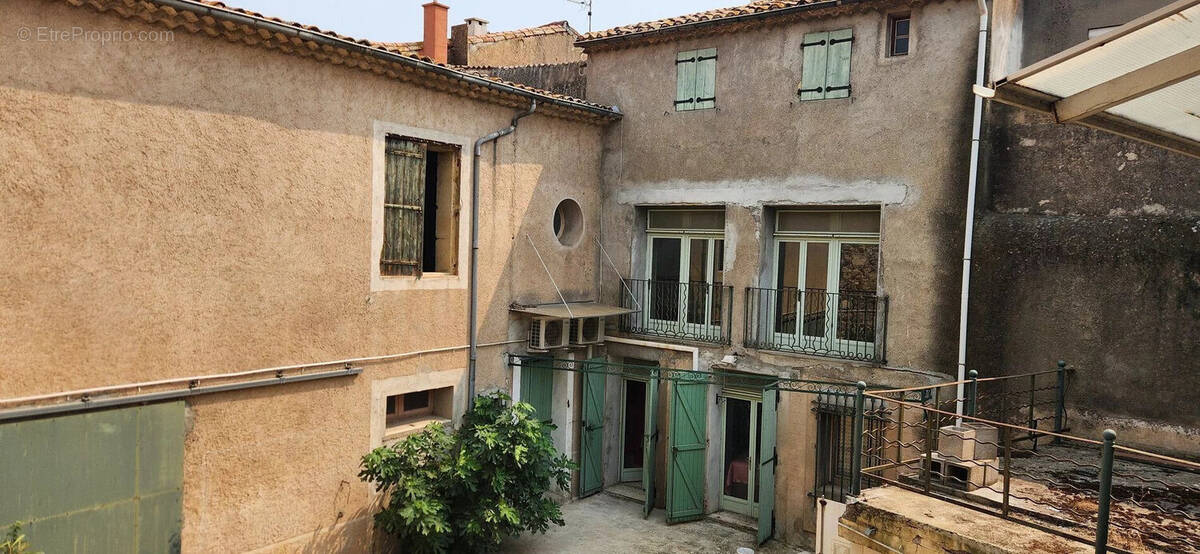 Maison à BESSAN