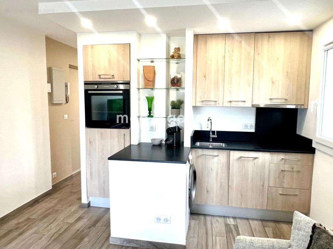 Appartement à SANARY-SUR-MER