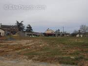 Terrain à COULONGES-SUR-L&#039;AUTIZE