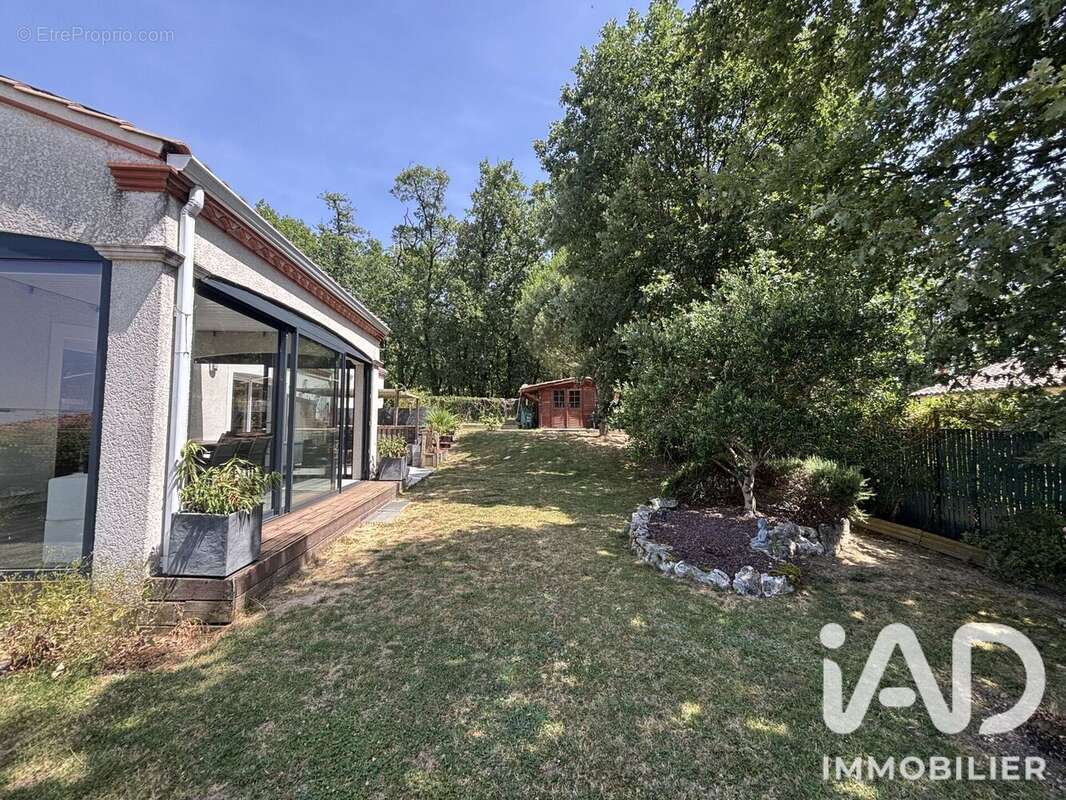 Maison 146 m² à Lisle-Sur-Tarn  - photo 4