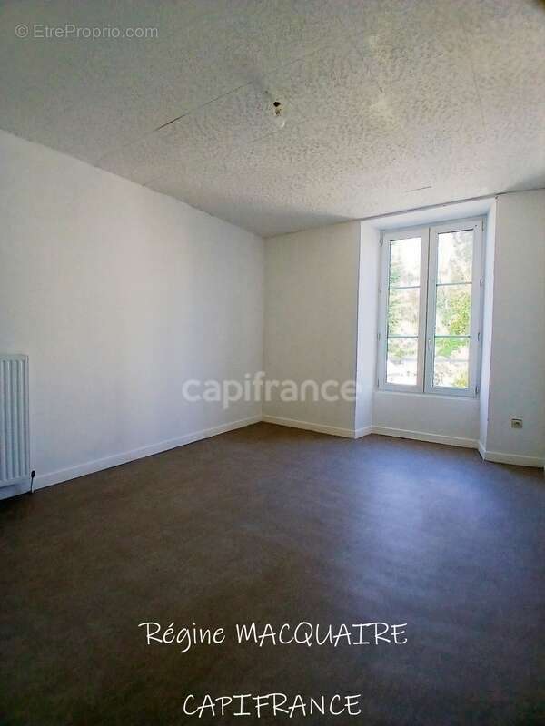 Maison à SOURDEVAL