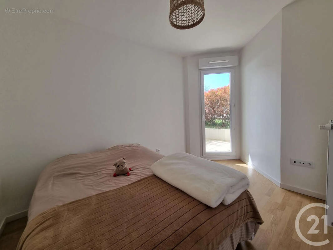 Appartement à SAINT-MAUR-DES-FOSSES