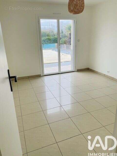 Photo 9 - Maison à SAINT-EVARZEC