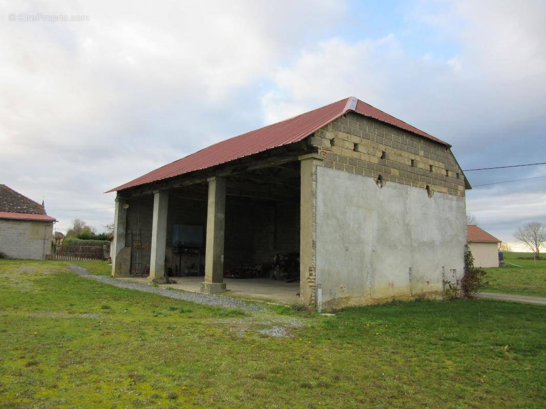 Maison à BEDEILLE