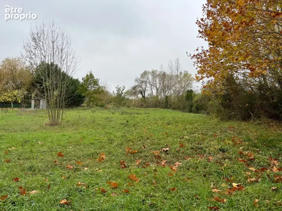 Terrain à CASTELNAUDARY