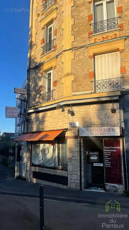 Murs de boutique loués 8,5 % de rentabilité   Le Perreux-sur - photo 2