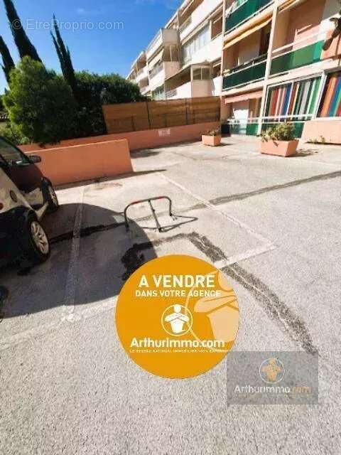 Appartement à BORMES-LES-MIMOSAS