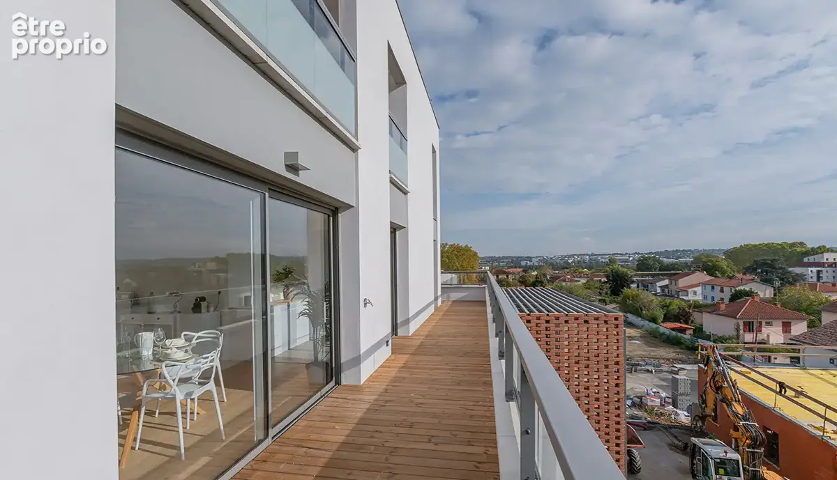 Appartement T4 - 100m² - CÖTE PAVEE - photo 2