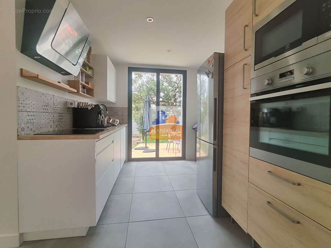 Maison à BOUGUENAIS