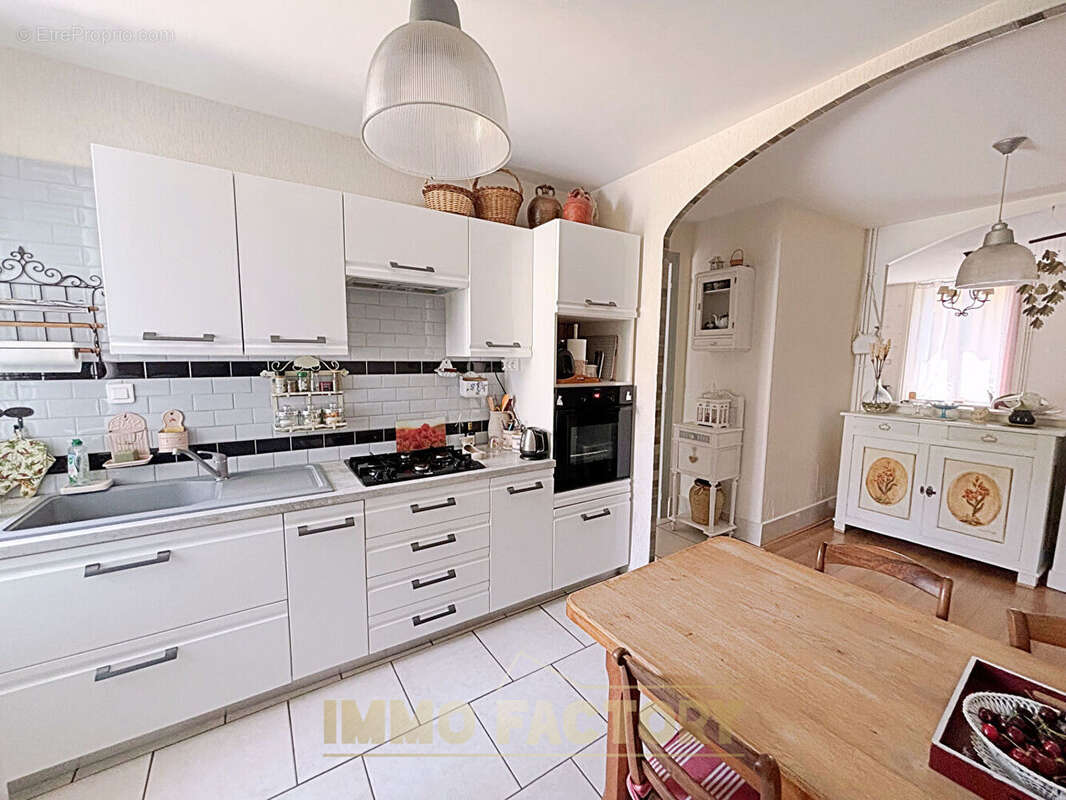 Appartement à RIORGES