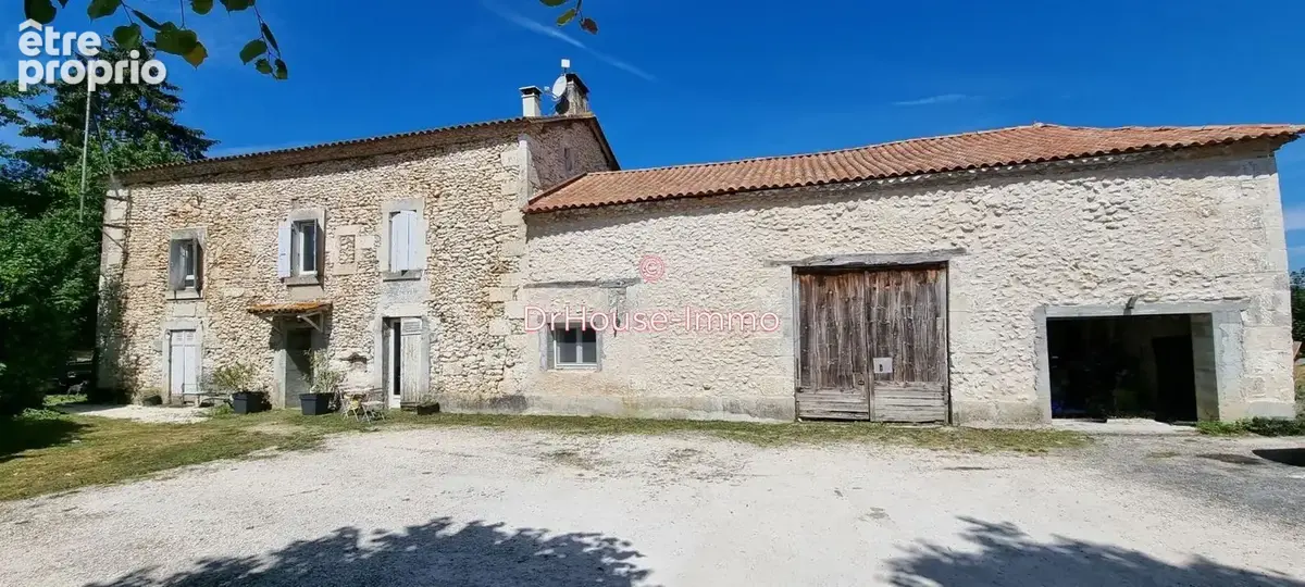 Maison 7 pièces 240 m² à vendre à Neuvic (24190) - photo 1