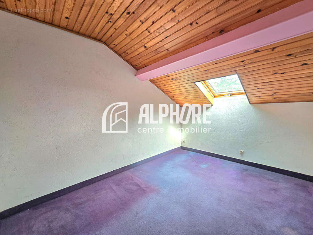 Appartement à BOUGUENAIS