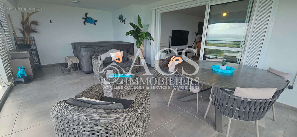 Appartement à LES TROIS-ILETS