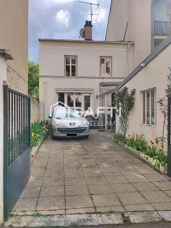 Photo 1 - Maison à MANTES-LA-JOLIE