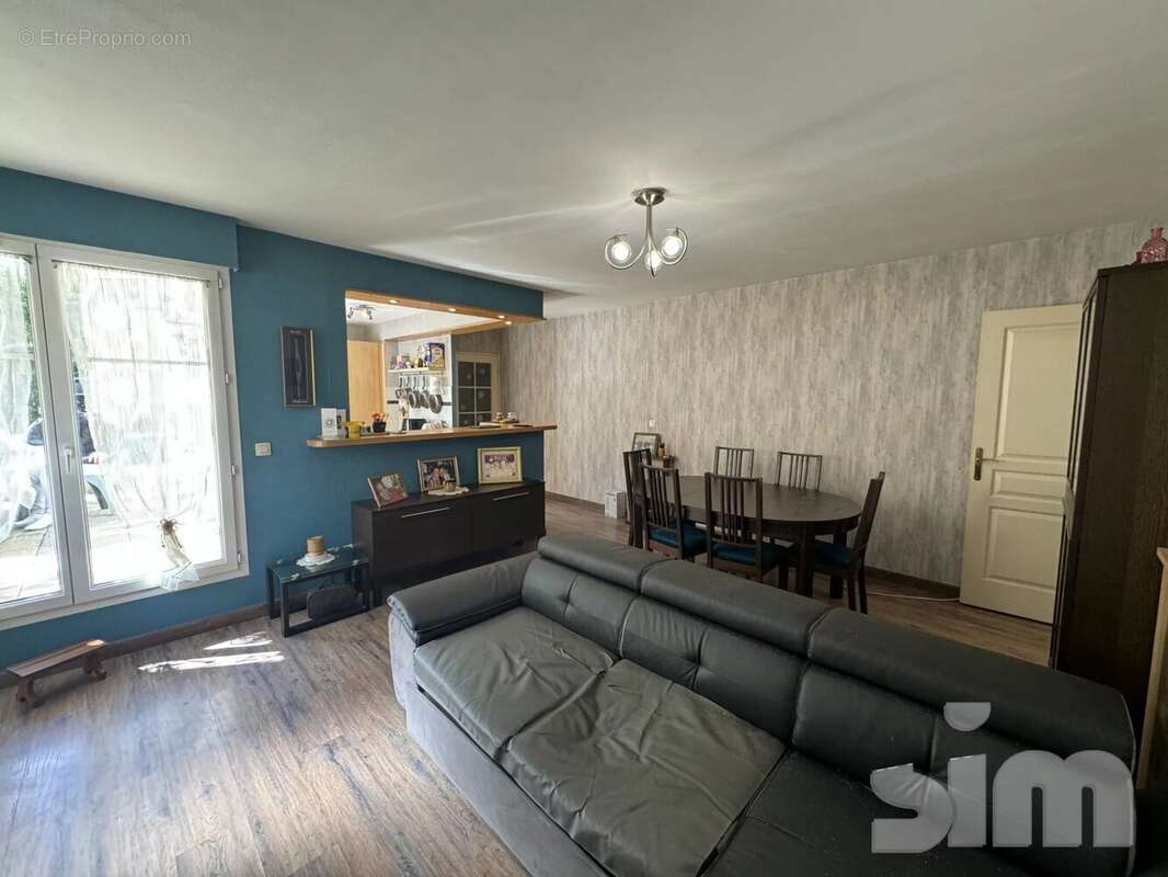 Appartement à VAIRES-SUR-MARNE