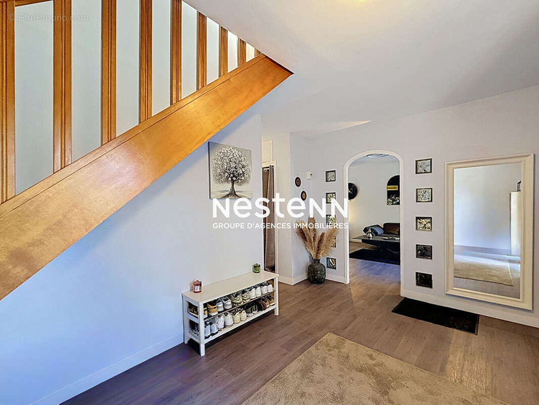 Coup de coeur à Monts : Maison familiale de 115 m² avec piscine chauffée sur plus de 1 500 m² de terrain - photo 9