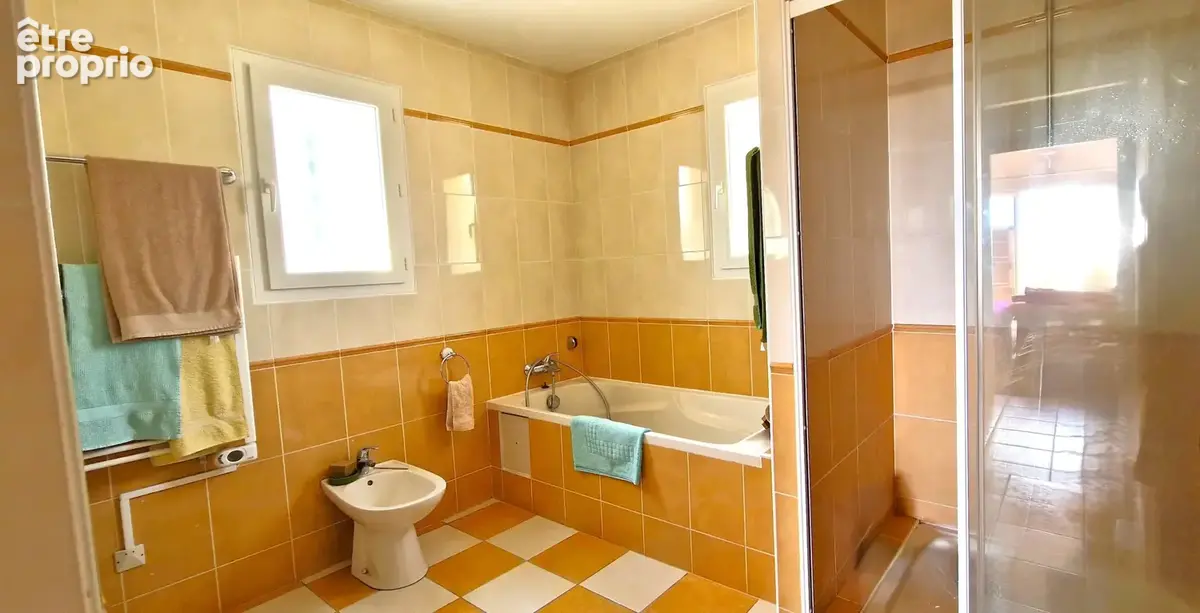 A belesta - villa 4 faces sur grande parcelle arbore - photo 10