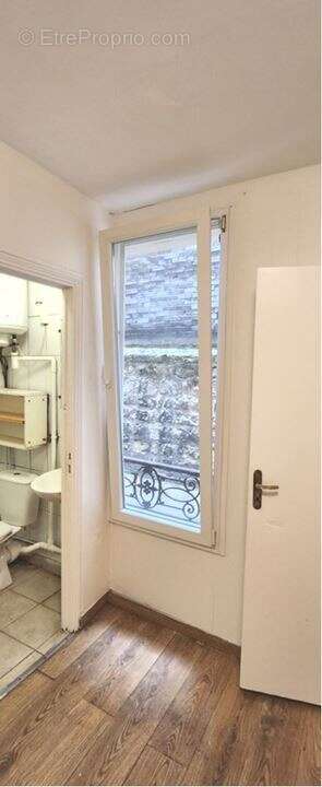 Appartement 25 m² à Paris-18e  - photo 3