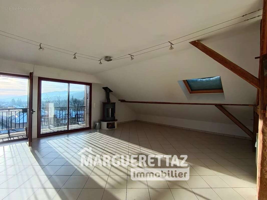 Appartement à HABERE-LULLIN