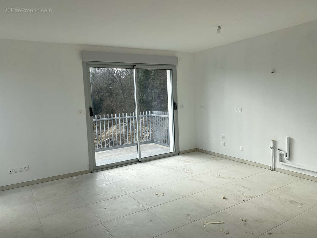 Appartement à SAINT-ETIENNE