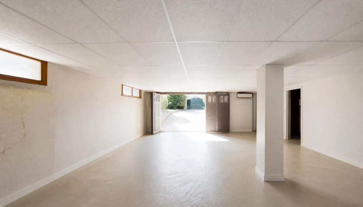 COURGENT : Maison - 203m²  sur 1380m2 de jardin - 5 à 6 chambres - photo 31