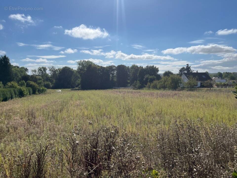 Terrain à ABBEVILLE