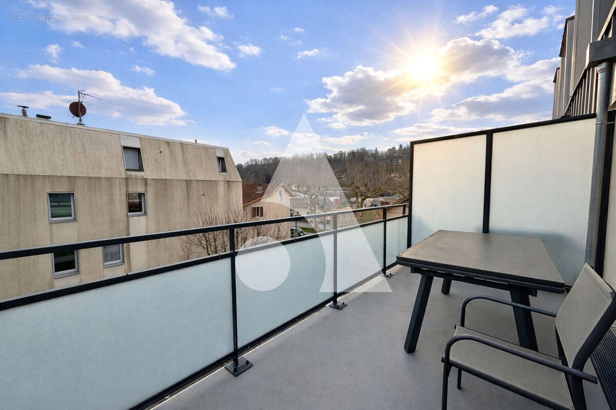 Appartement à AIX-LES-BAINS
