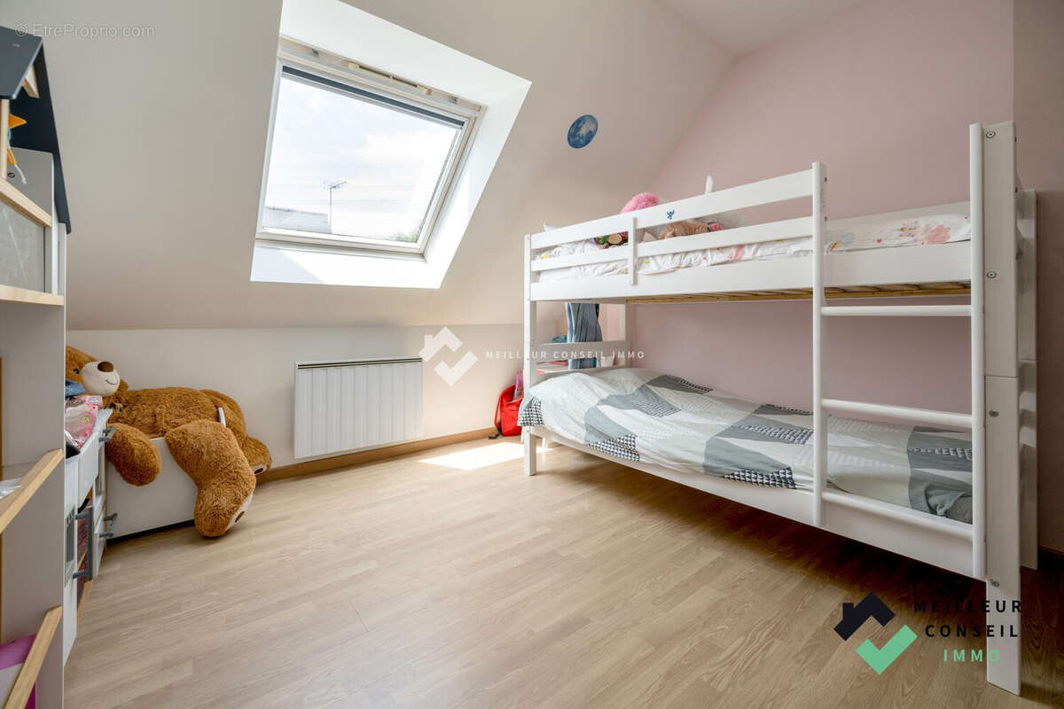 Maison 80 m² à Plaintel  - photo 8