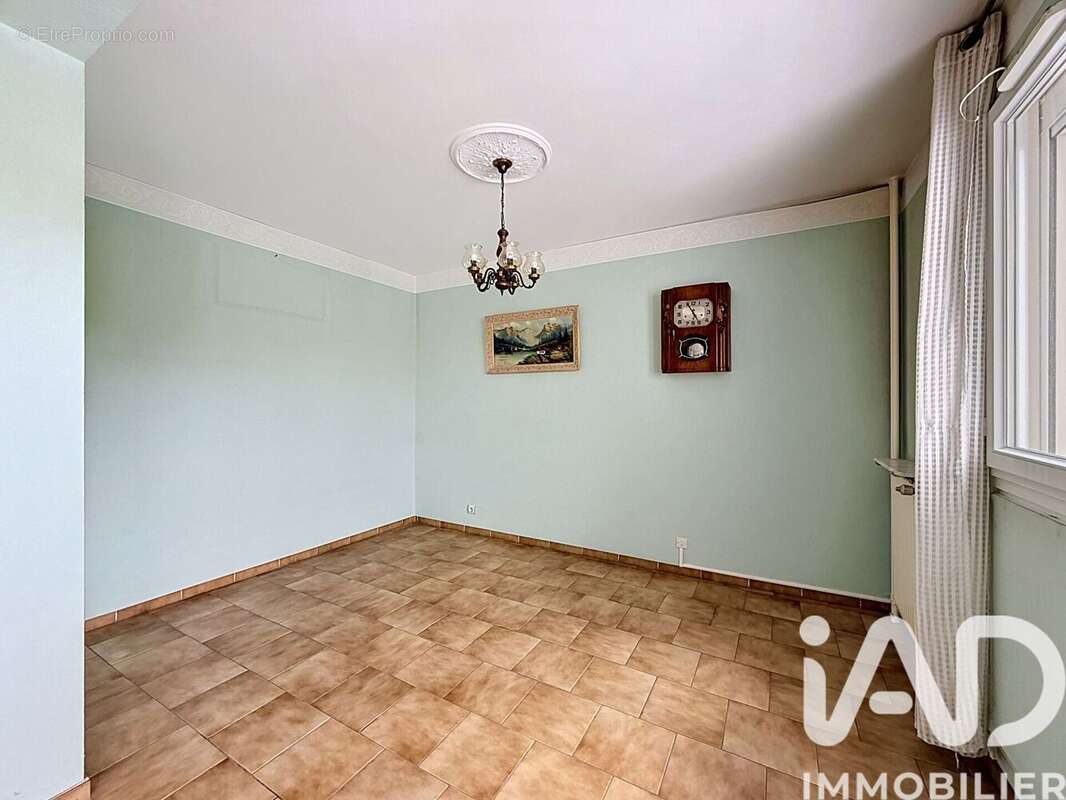 Photo 6 - Appartement à EPINAY-SUR-SEINE