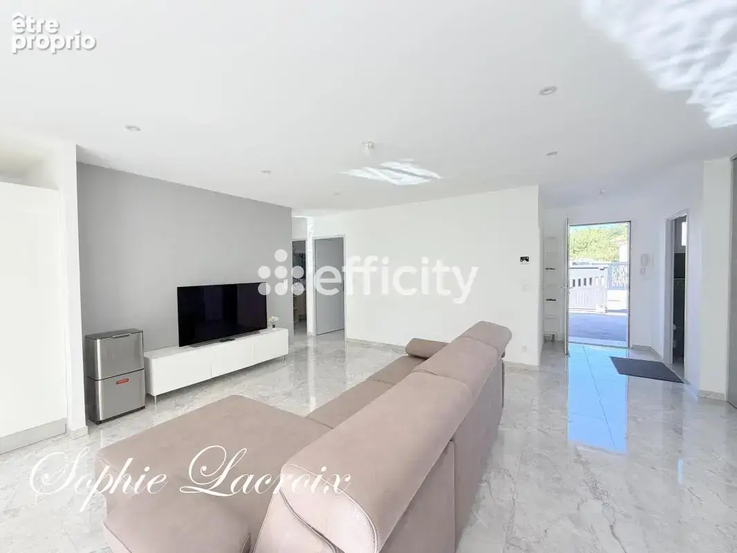 Maison 4 pièces 104 m² à vendre à Anjou (38150) - photo 7