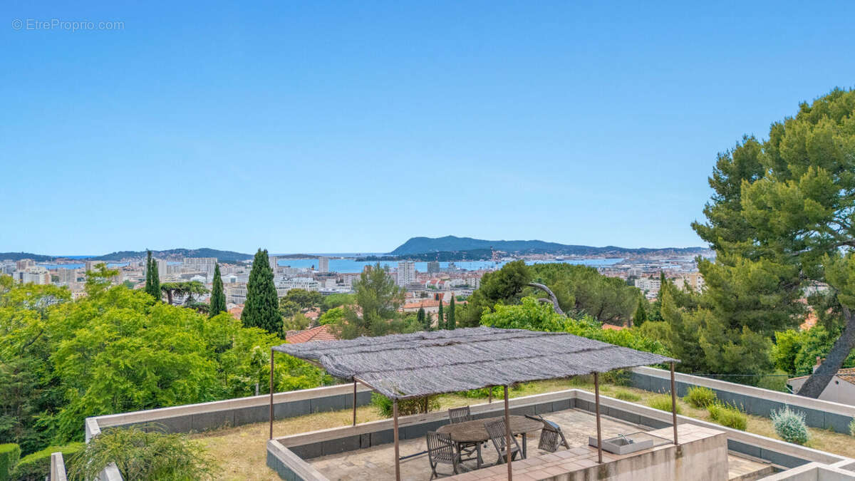 Maison à TOULON