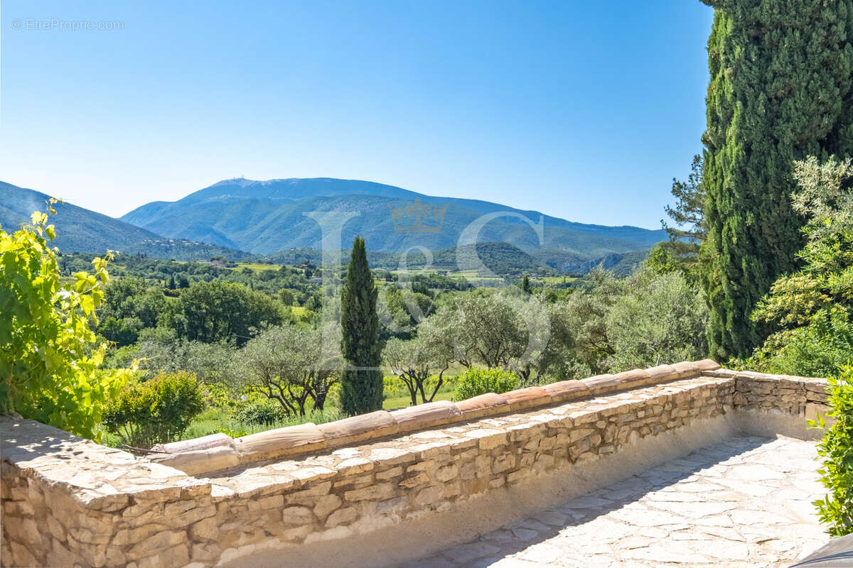 Maison à VAISON-LA-ROMAINE